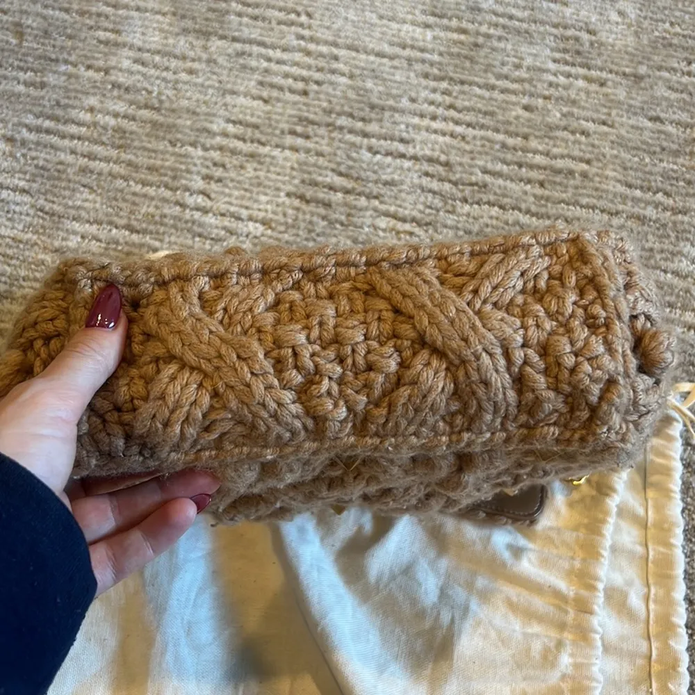 Beige Cashmere Medium Roman Stud Bag - Image 8