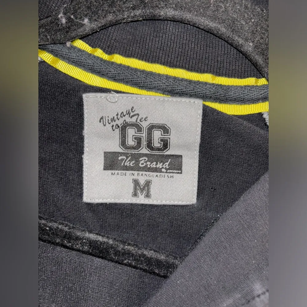 Gg the brand vintage style Hawkeye pullover quarter zip medium Iowa tailgate Black - Image 4