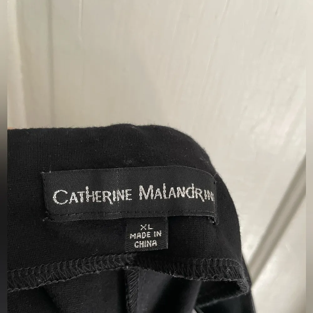 Catherine Malandrino Black Stretch Pants Faux Leather Detail - Image 5