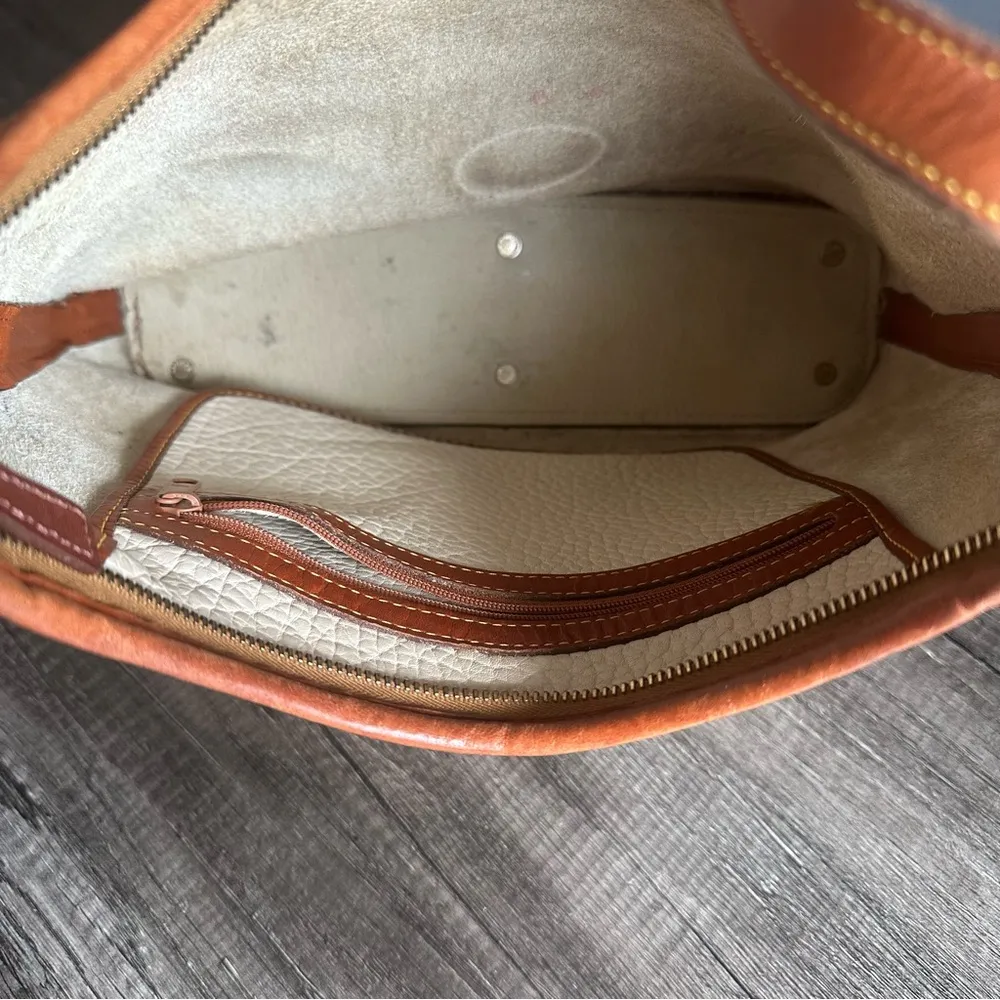 Vintage Dooney & Bourke All Weather Leather Handbag Shoulder Hobo Bag Purse - Image 11