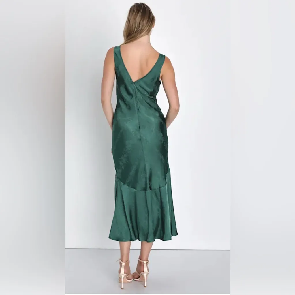 NWT Lulu's Exceptional Ideal Emerald Green Satin Jacquard Midi Dress Size M Size M - Image 2