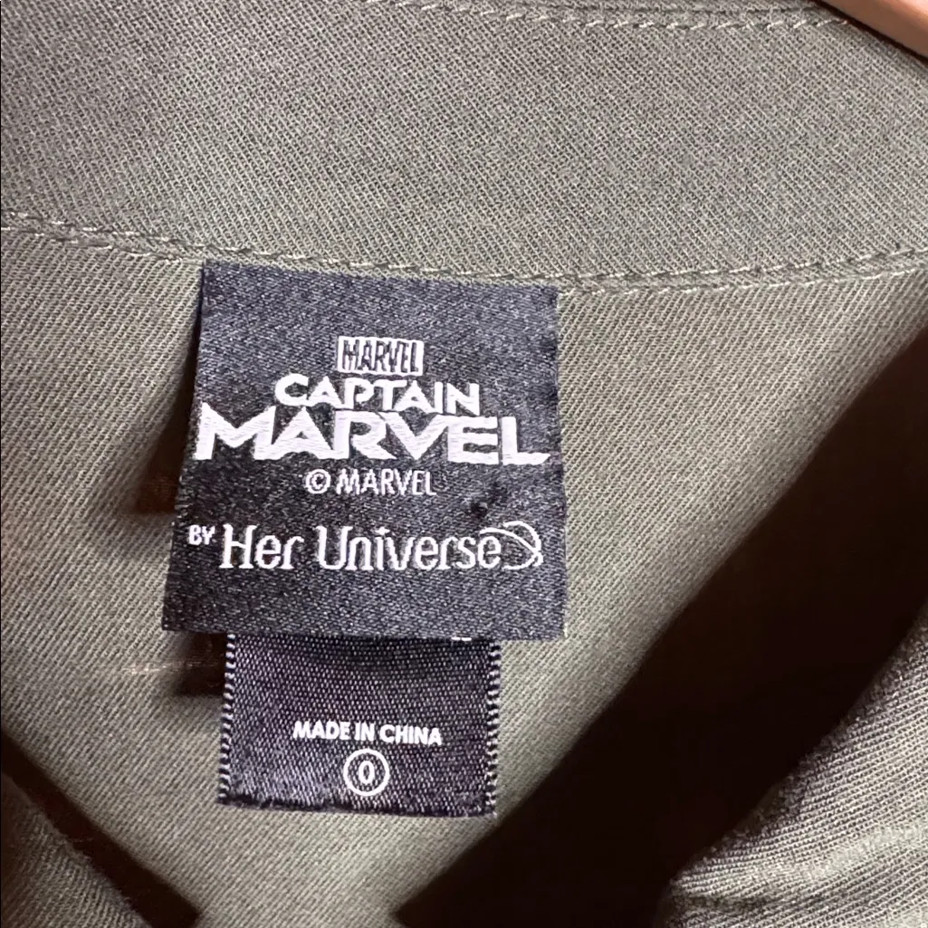 Torrid Her Universe Captain Marvel Olive Patchwork Shirt Dress Large (Torrid 0) - Image 10
