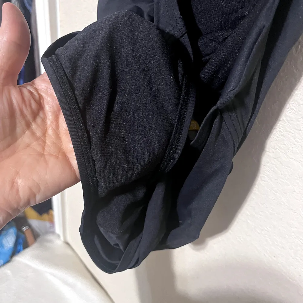 LOLE One Piece Bathing Suit Swimsuit black grey womens sz S built in bra - Image 9