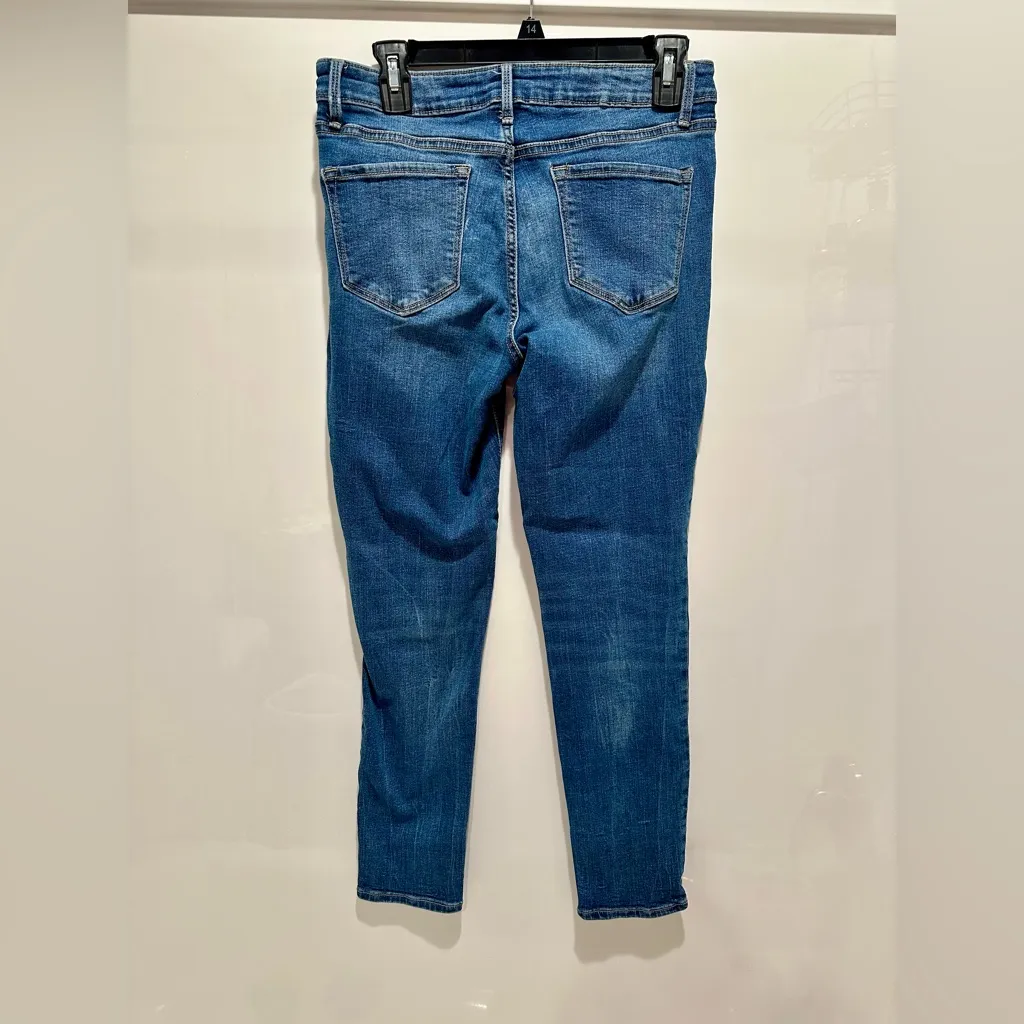 Old Navy - Rockstar Mid Rise Distressed Jeans - Great condition! - Image 2