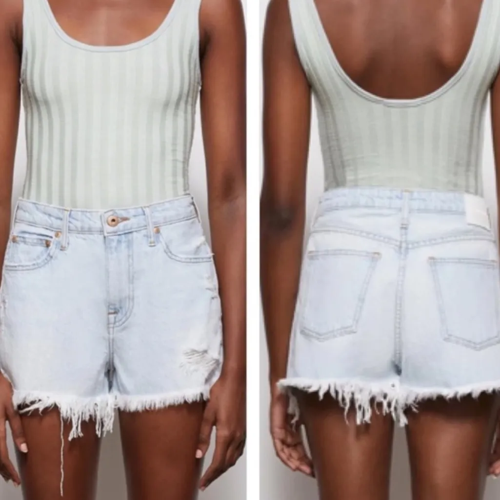 Jonathan Simkhai 28 Leo High Rise Denim Shorts Mykonos Light Wash Organic Cotton Blue - Image 7