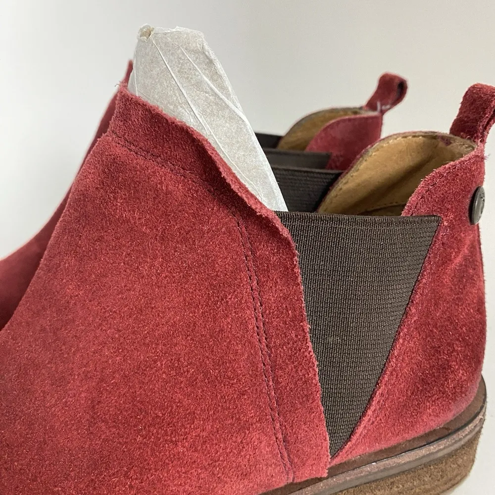 Sofft Bergamo Women US 7.5 M Red Suede Leather Biker Ankle Chelsea Bootie - Image 5
