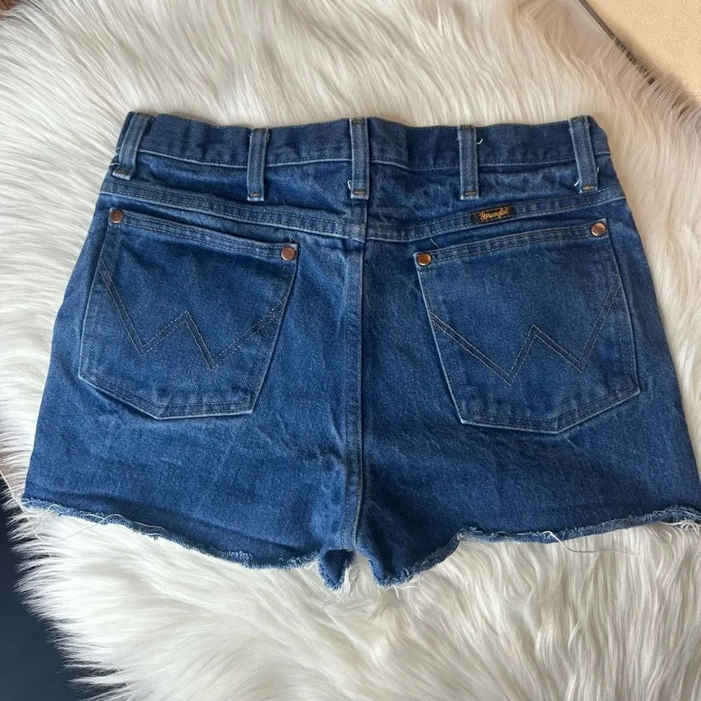 Wrangle Vintage Super High Waist Cut Off Jean Shorts Size 32 - Image 3