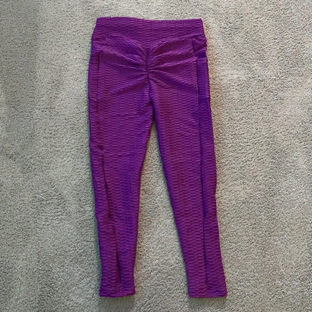 Women’s Leggings/High Waisted Yoga Pants Textured Purple w/pocket Size L NEW Size L - Image 2