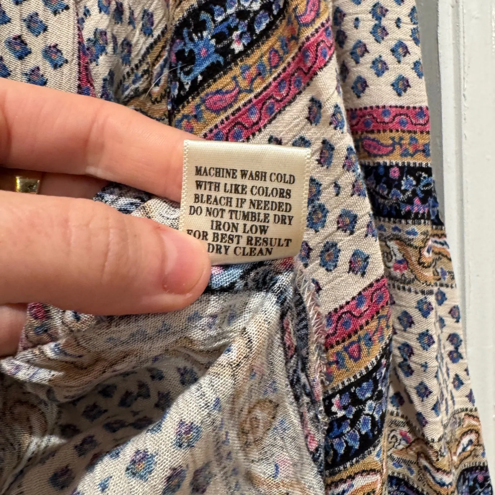 Fabrik Women's Large Tie Front Top Blouse Bell Sleeve Fall floral Bohemian Print - Image 6