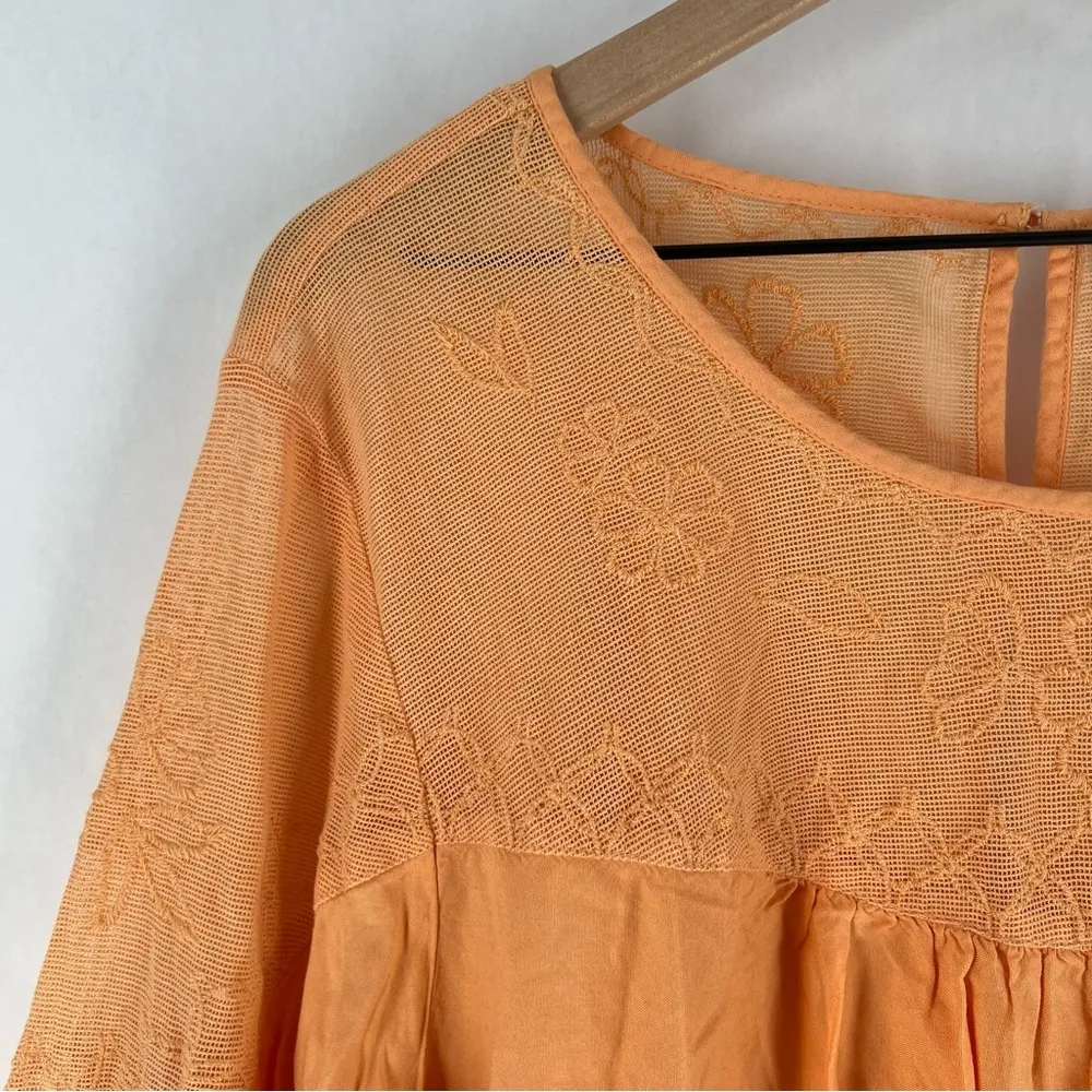 Jessica‎ Simpson Lightweight Orange Mesh Lace Eyelet 3/4 Flare Sleeves Swing Top - Image 3