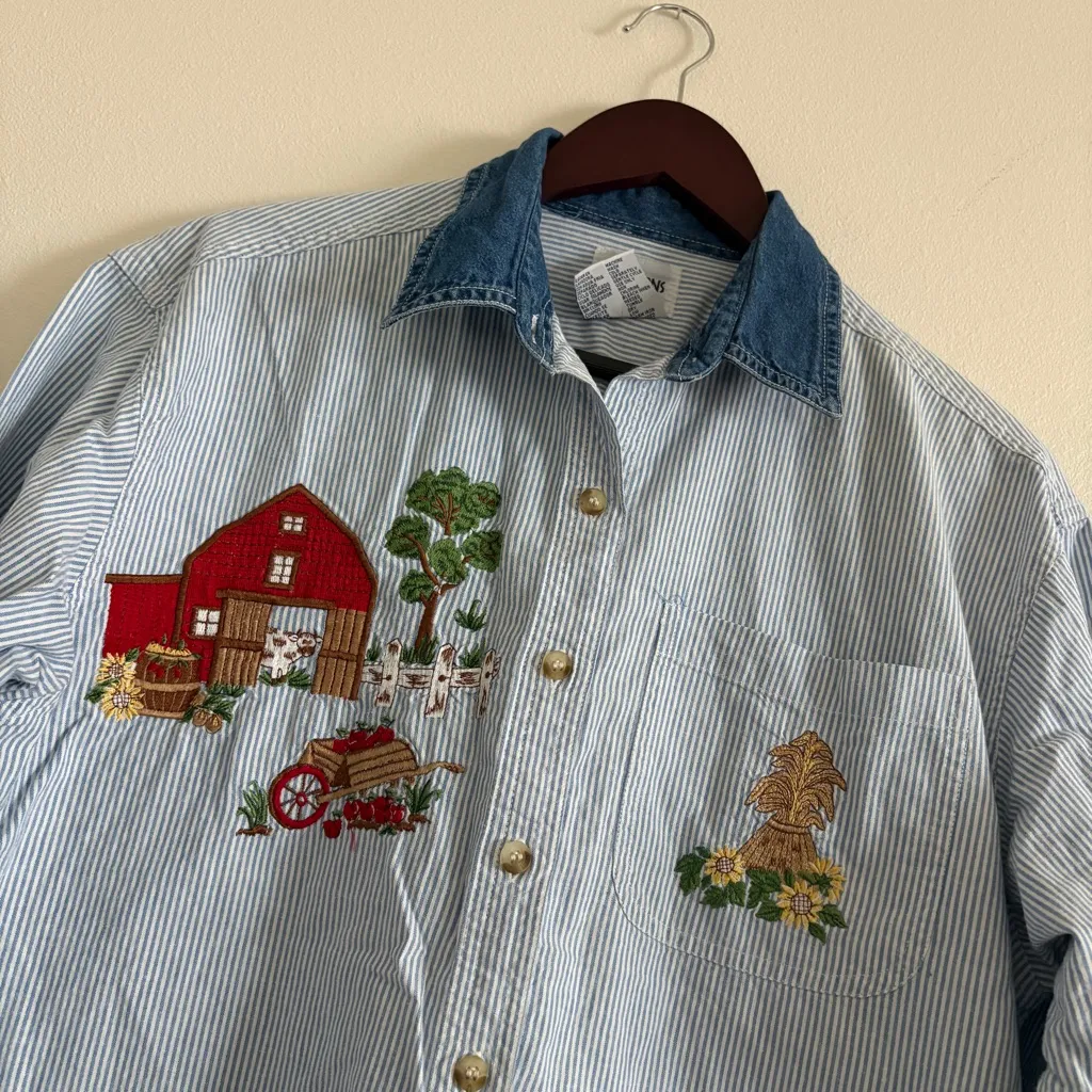 Vintage Light Blue Striped Button - Image 8