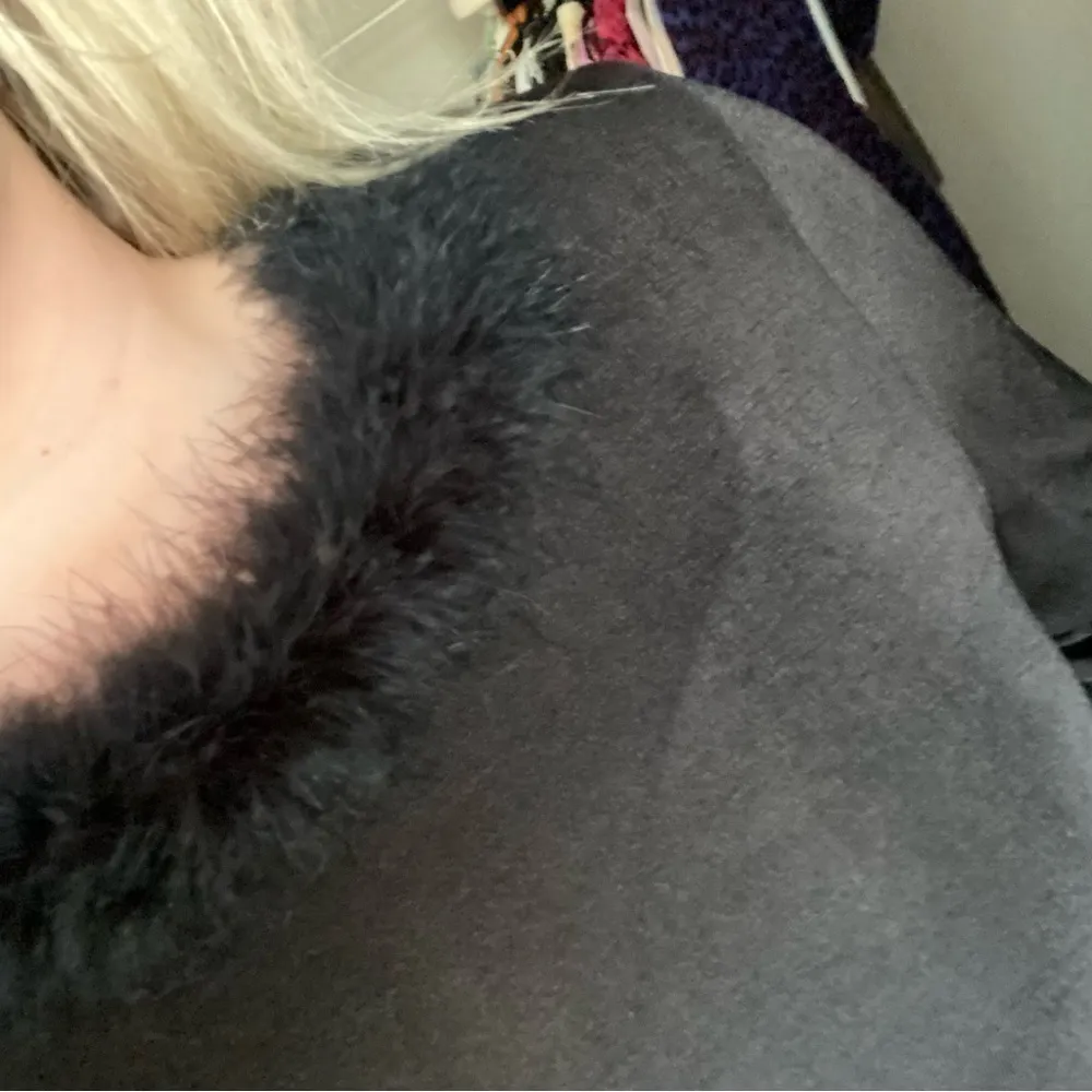 Vintage y2k black blouse fur feather collar Size L - Image 5