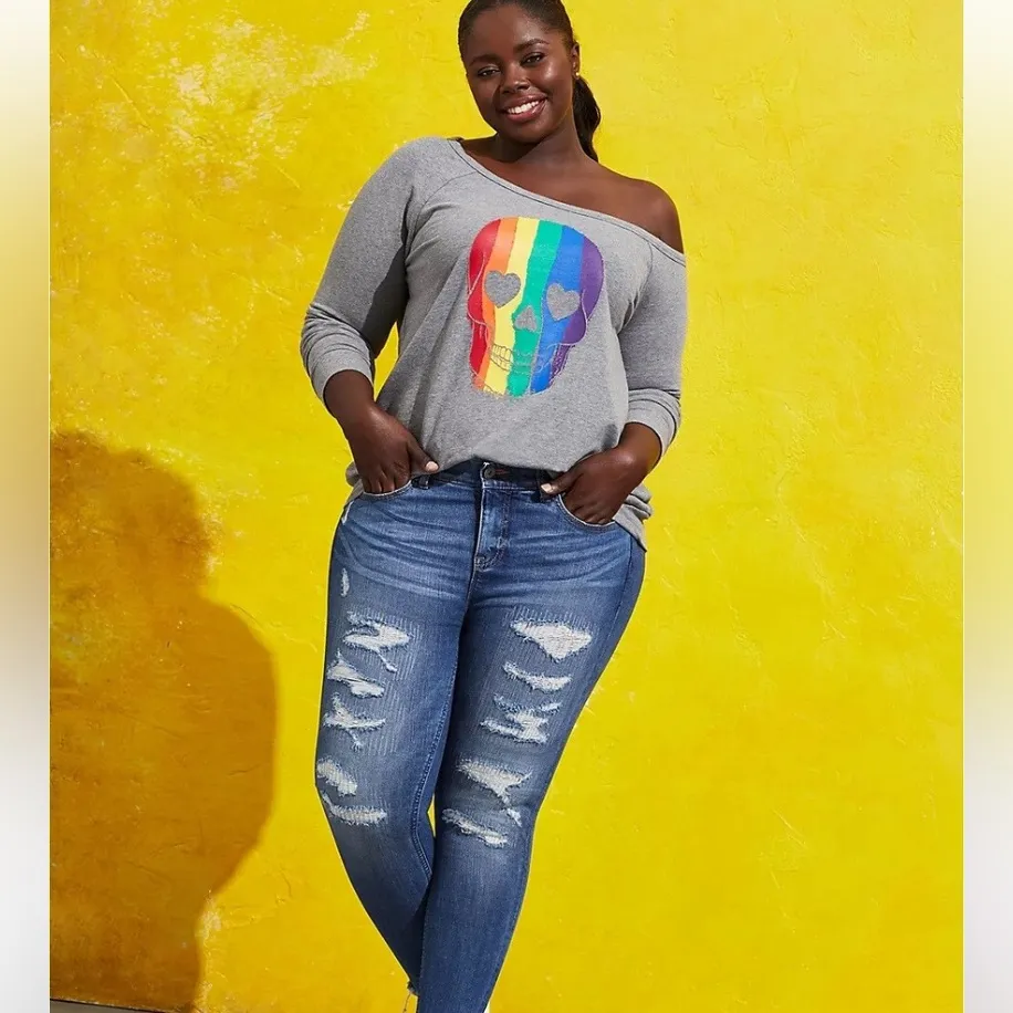 Torrid grey off shoulder sweatshirt rainbow skull 2X - Image 3