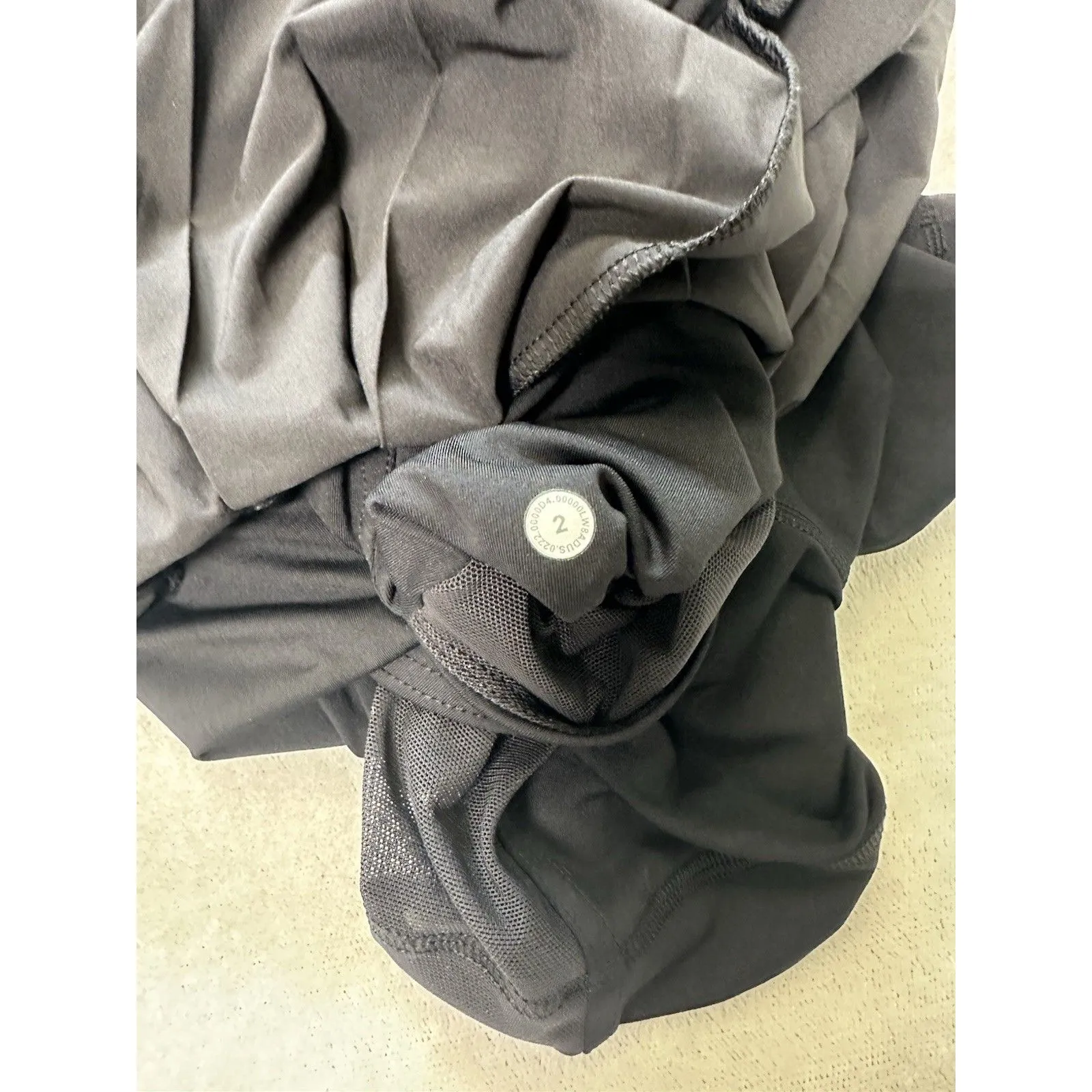 Lululemon High Rise Side Pleat Tennis Skirt Black Size 2 Skort Pockets Athletic - Image 4