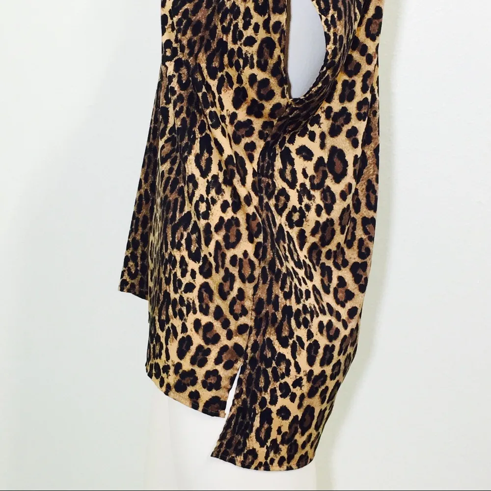 14th & Union Cheetah Side Slit Blouse! - Image 6