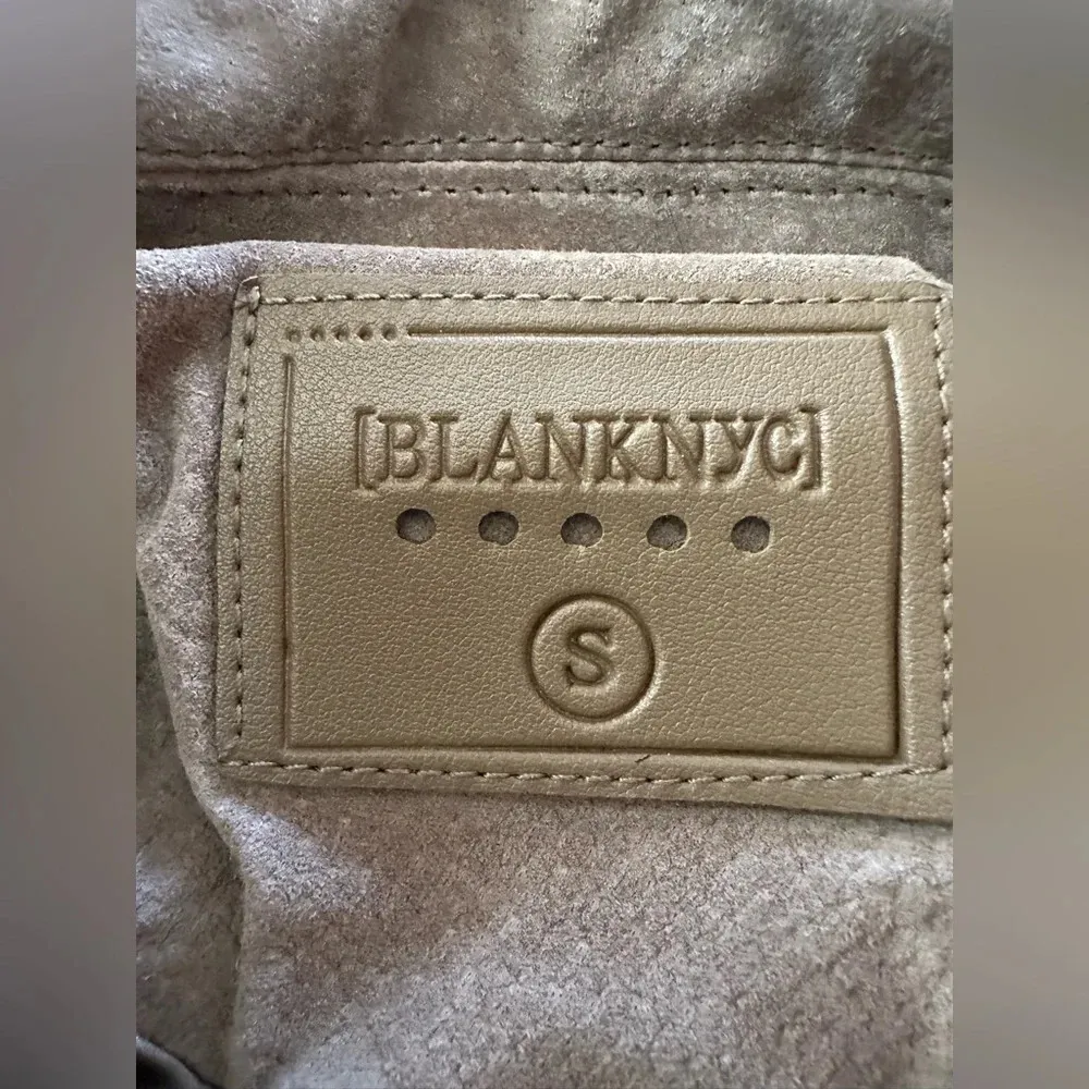 BLANK NYC  NWT Suede Moto Jacket in sand Stoner sz Small $198 MSRP 18” p2p - Image 8