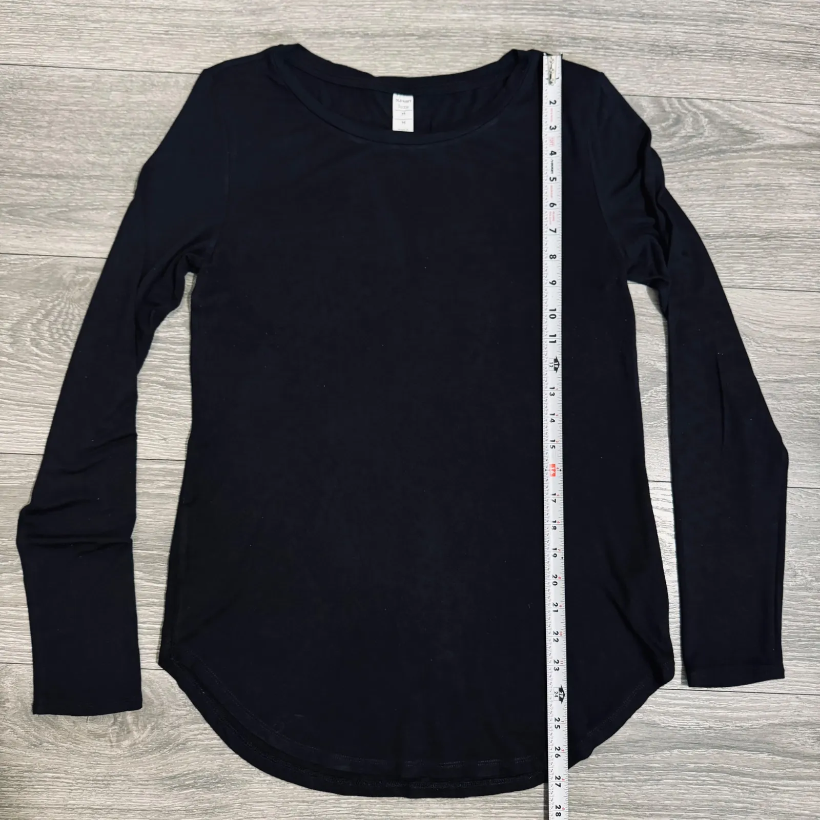 Old Navy  Luxe Black Long Sleeve Crew Neck Tunic Top Womens Size M - Image 11