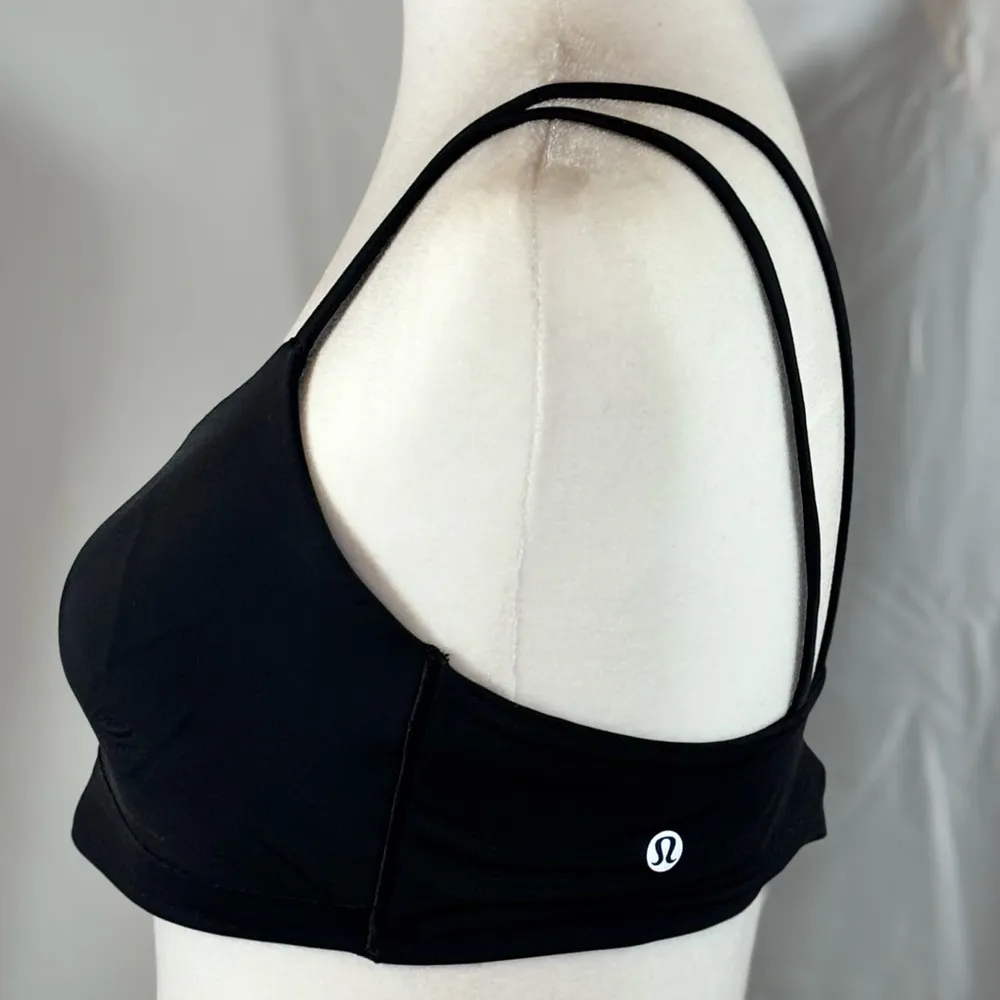 Lululemon Like A Cloud Black light support Sports Bra Size 10 - Image 2