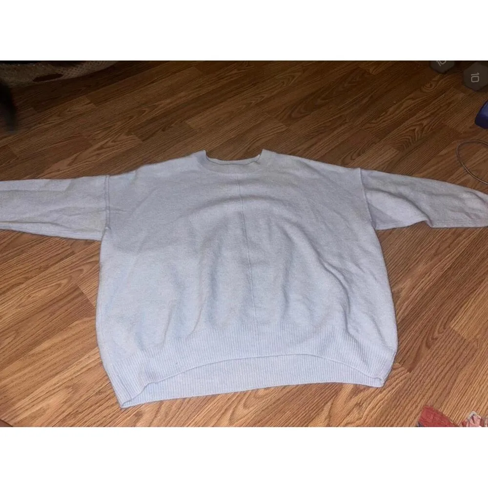 Vince Camuto Sweater Size Large - Image 3