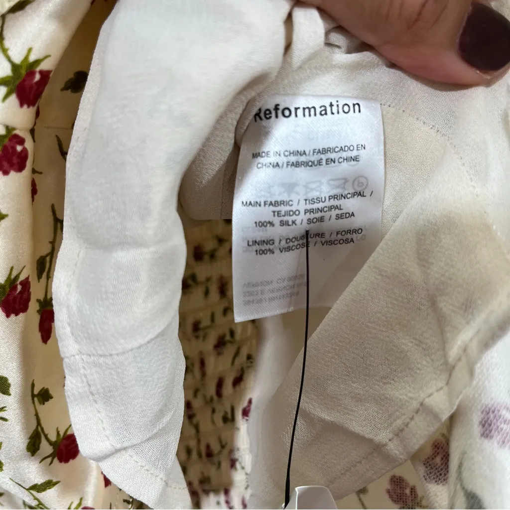 NWT  reformation lux 100% silk top in Madison size o floral - Image 6
