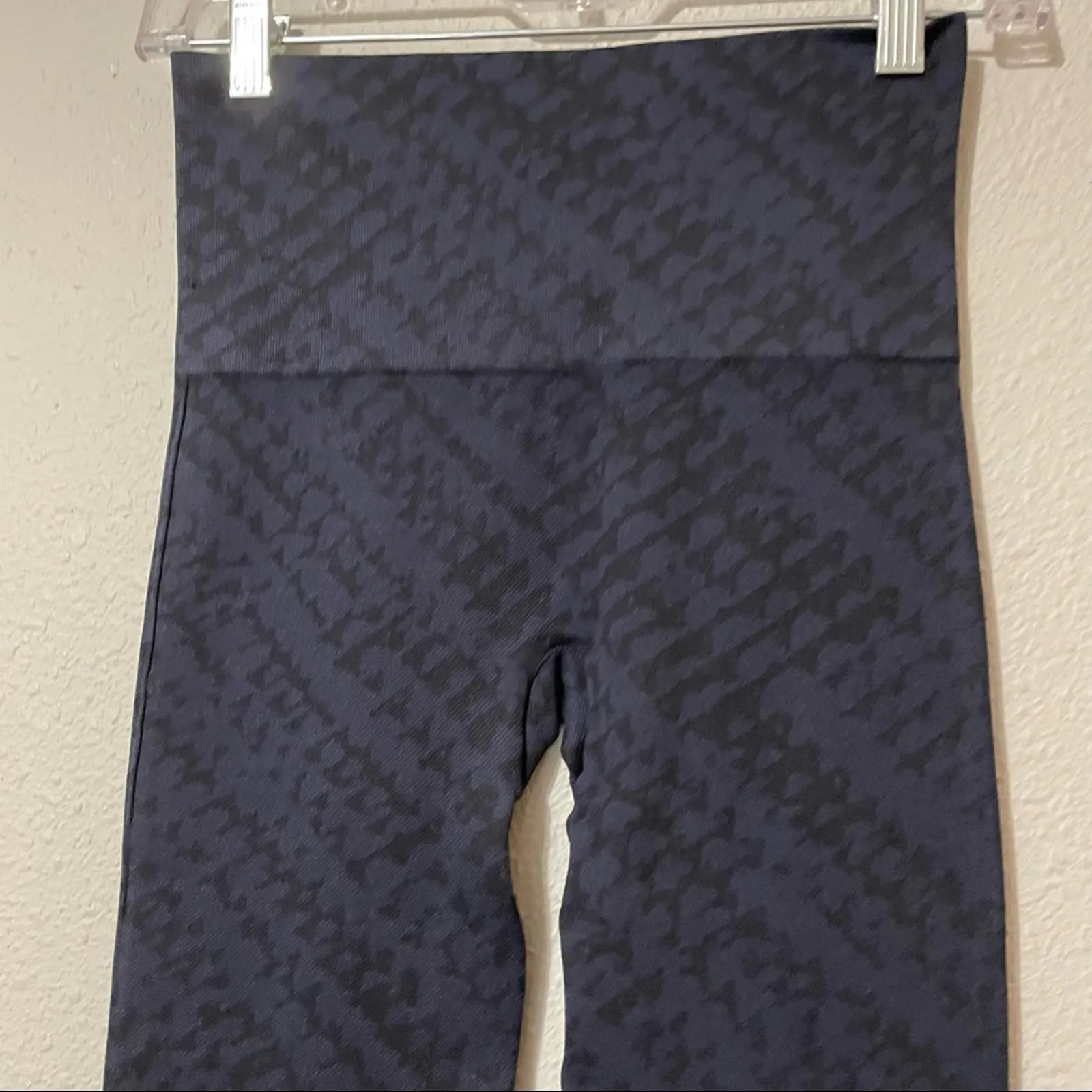 Spanx Blue & Black High Rise Full Length Leggings Womens S Compression Yoga Pant - Image 5