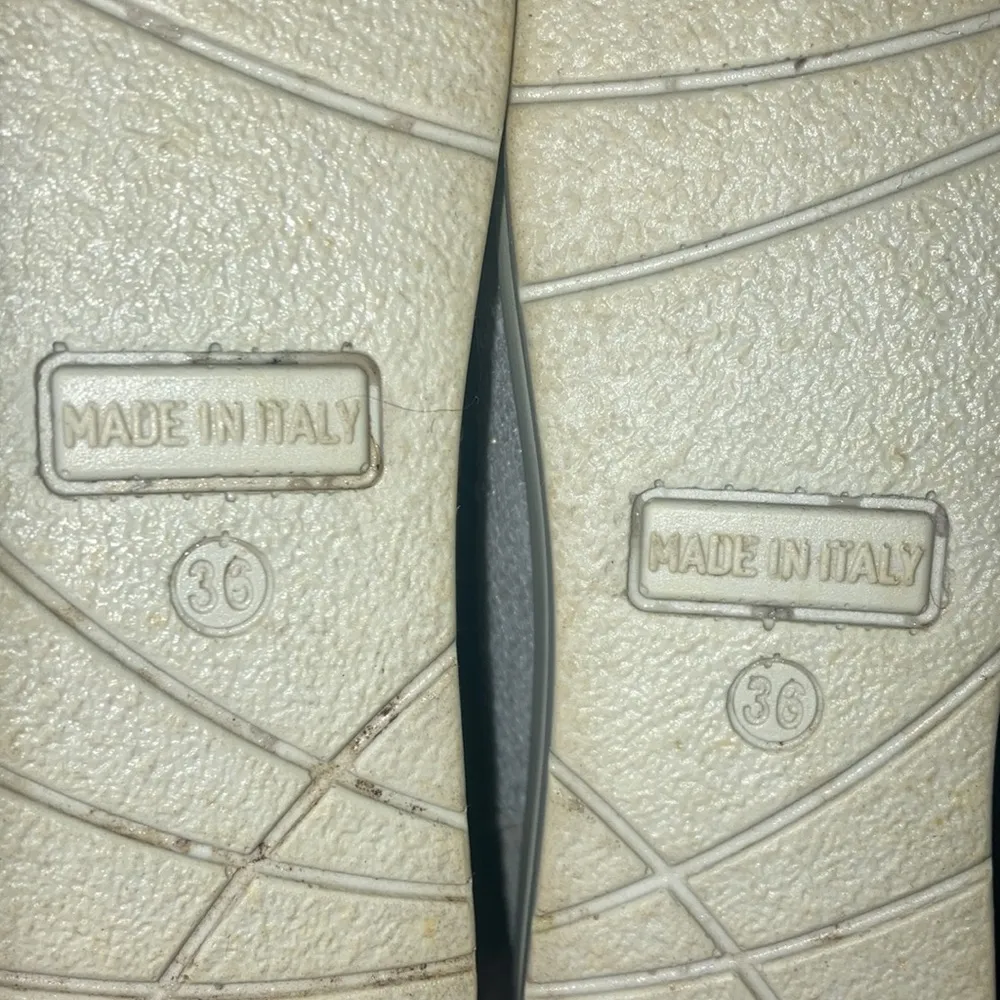 White, Silver, Gray, Sequence, Hush Puppies Sneakers Made in Italy Size 36 - Image 11