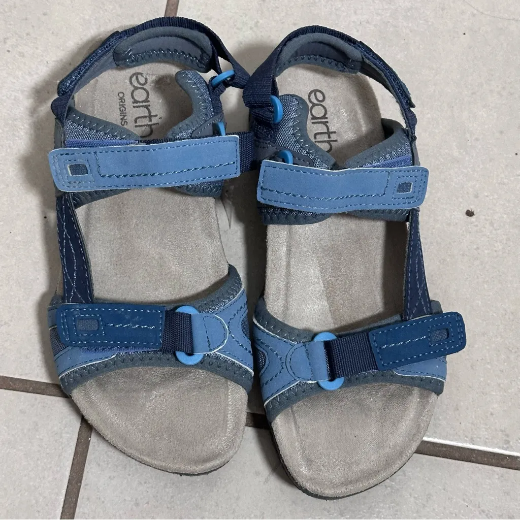 Earth Origins Women Blue Sandals Round Toe Strappy Casual Flat Sandals size 6.5 - Image 3