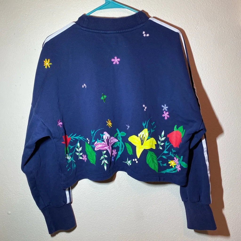 Adidas Blossom Of Life Cropped Navy Sweatshirt - Image 2