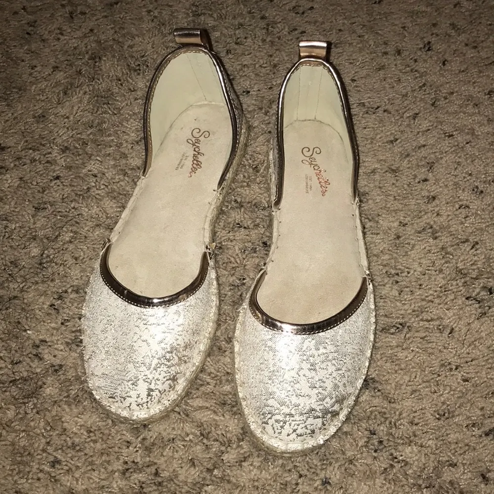 Seychelles Los Angeles gold metallic size 7 NWOT - Image 6