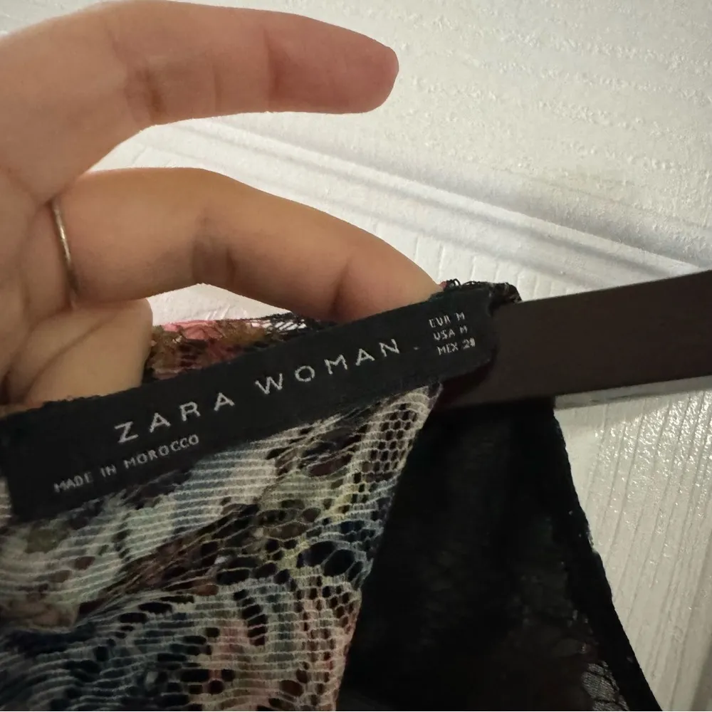 Zara • Midi Dress • Lace • Floral • Medium - Image 12