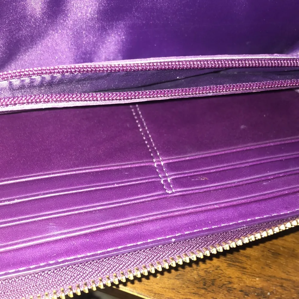 COACH Purple Patent Leather Full Zip Continental Wallet with Interior Coin Purse - Image 13