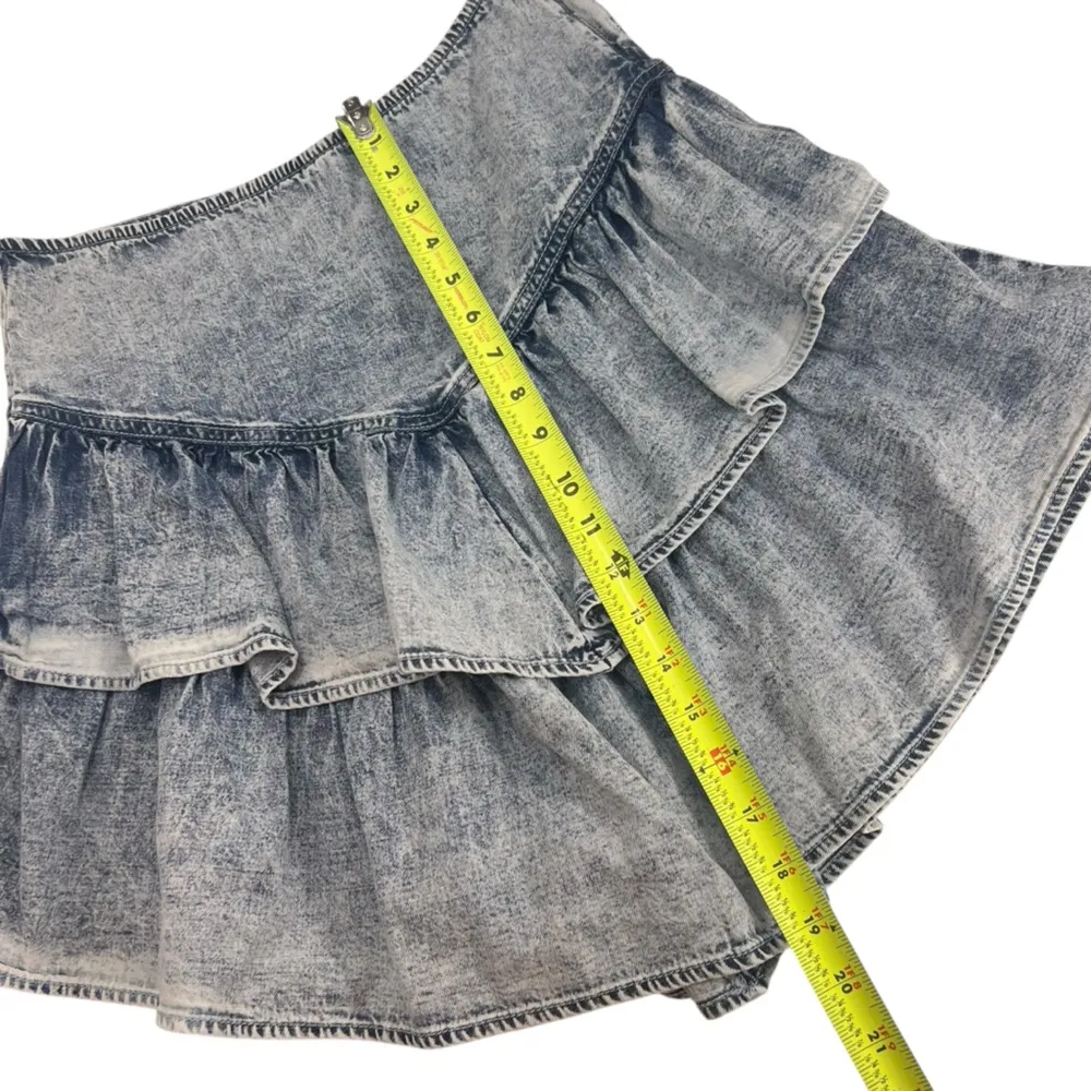 DRIFTWOOD Acid Washed
Ruffle Denim Mini Skirt - Image 7
