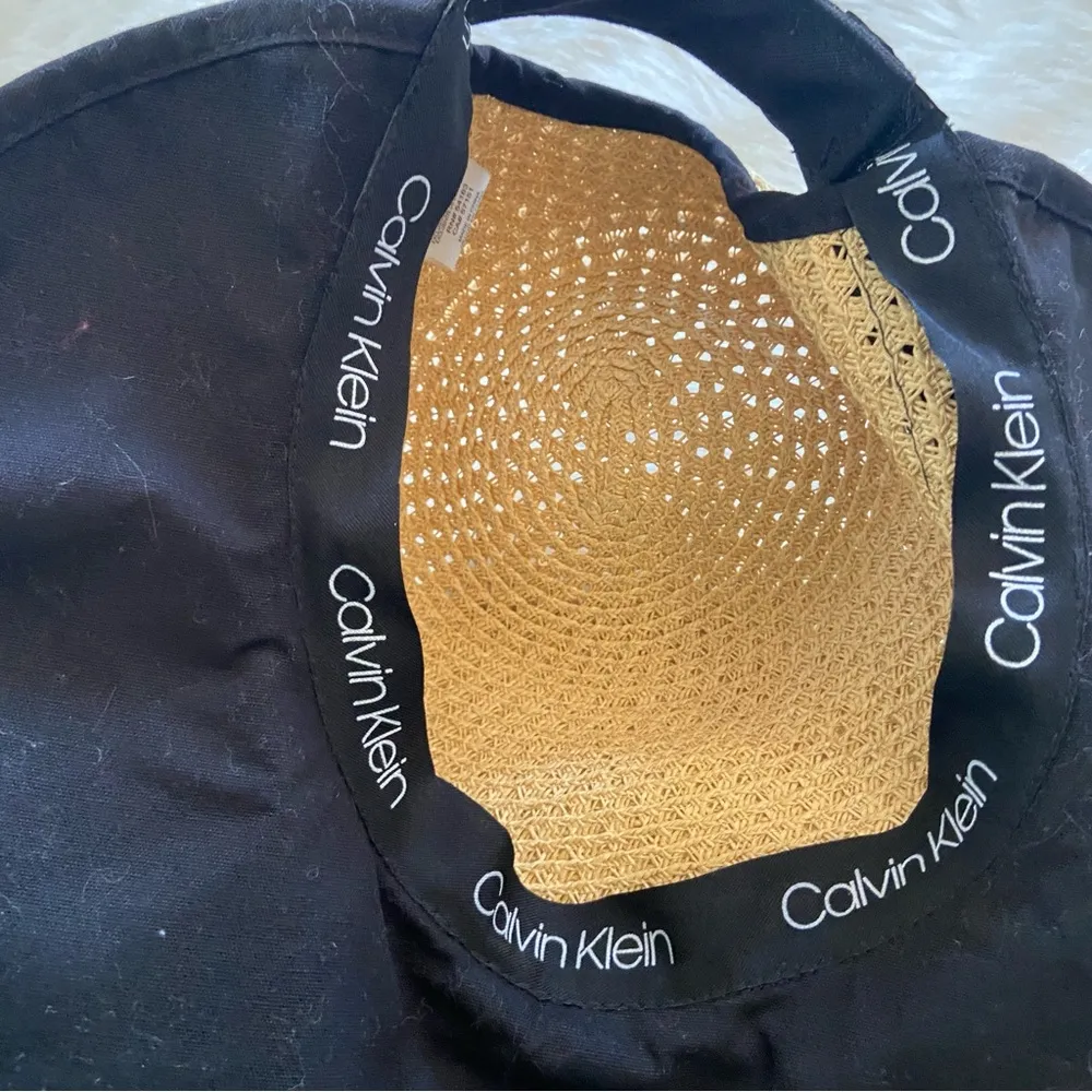 Black Straw Sun Hat - Image 4