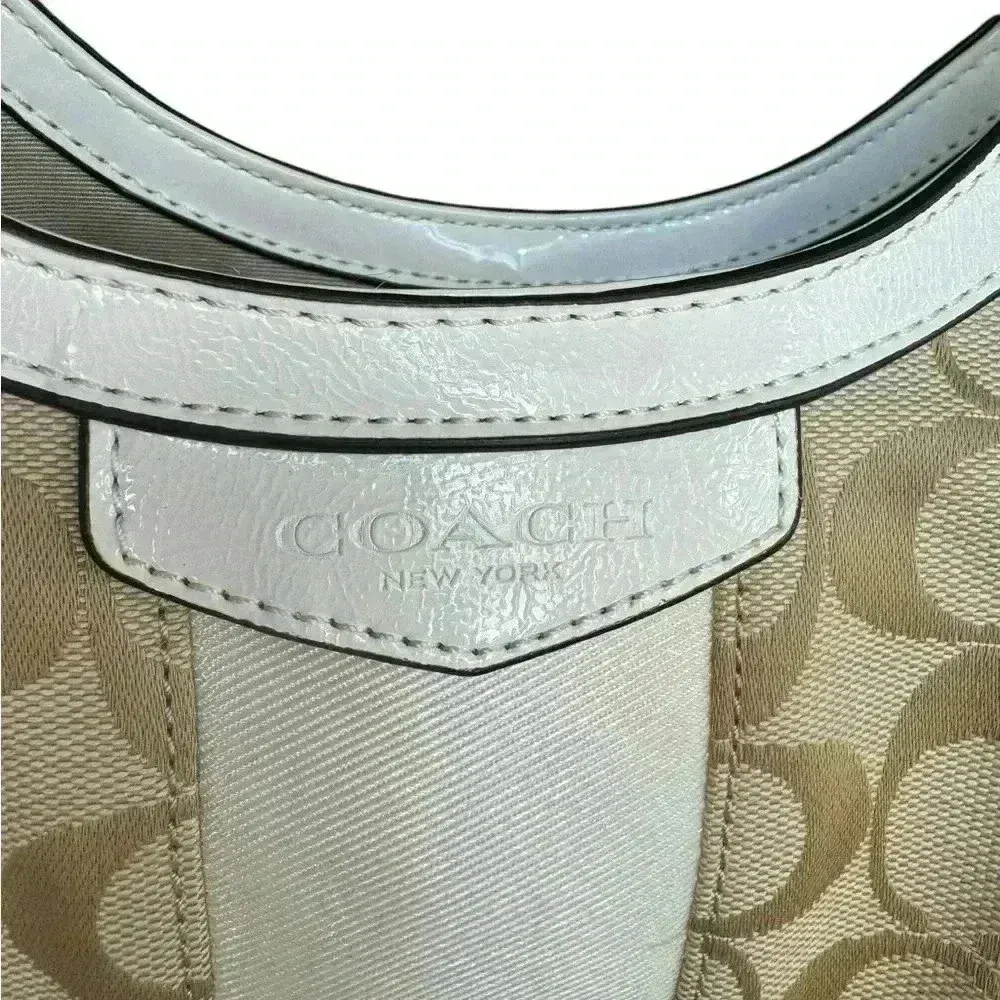 Coach Devin Light Beige Khaki Ivory satchel Handbag Purse. - Image 4