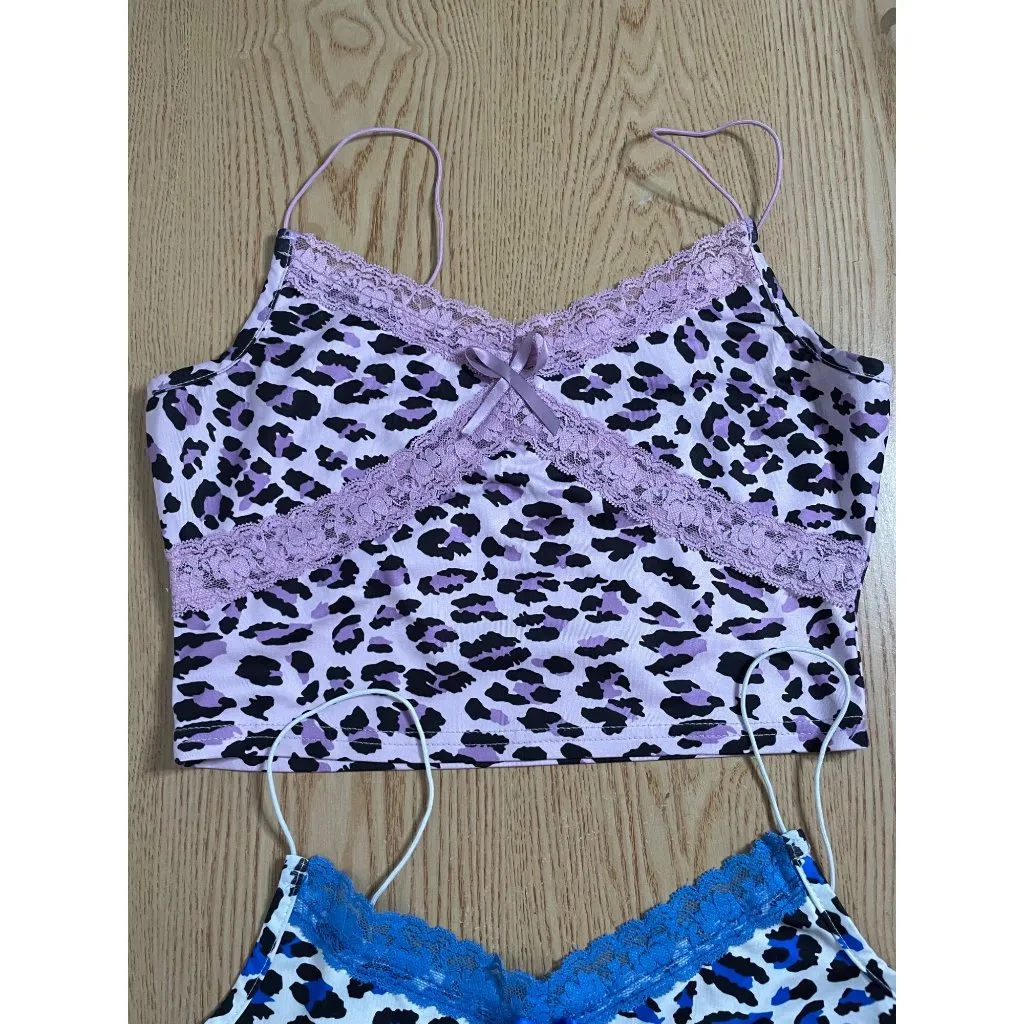 B95 Bundle of 3 Womens SHEIN Animal Print Crop Tops Stretchy Blue lavender Small - Image 5