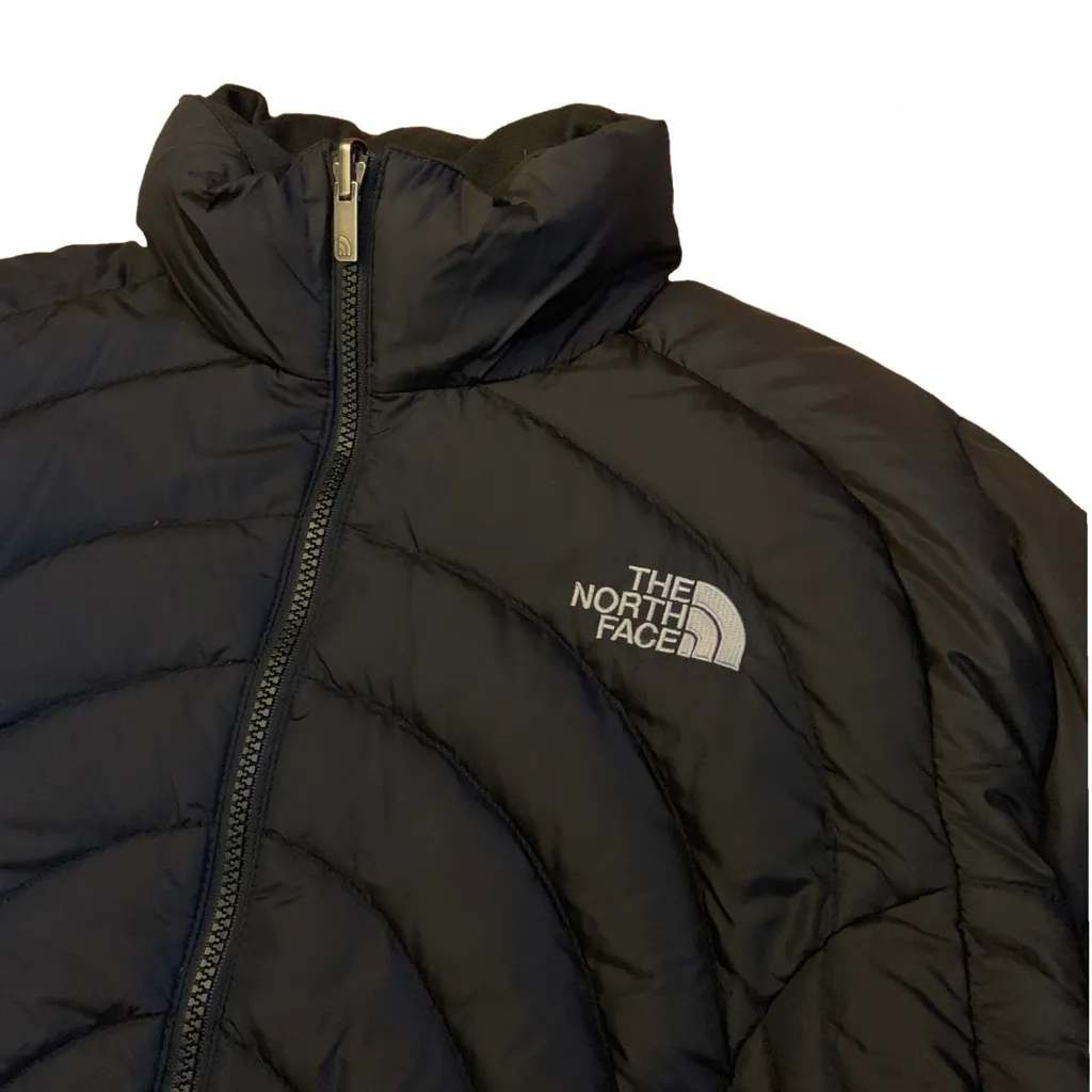 The North Face 550 Women puffer - Image 2
