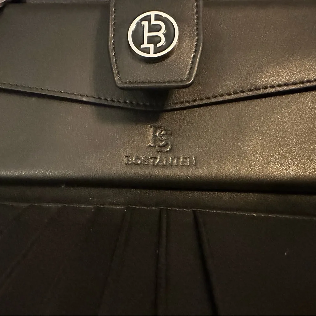 Bostanten White and Black Multi Compartment Wallet - Image 5