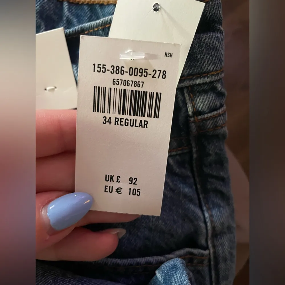 High Rise Loose Abercrombie Jeans - Image 10