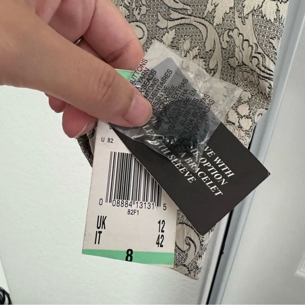 VINTAGE NWT Evan Picone • Suit Blazer • Size 8 • Business Office Attire - Image 3