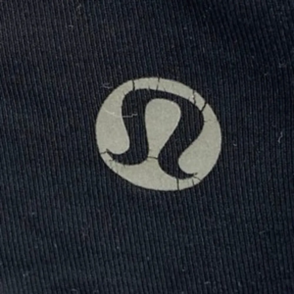 Lululemon Free to Be Black Strappy Criss Cross Sleeveless Sports Bra Tank Top 6 - Image 3