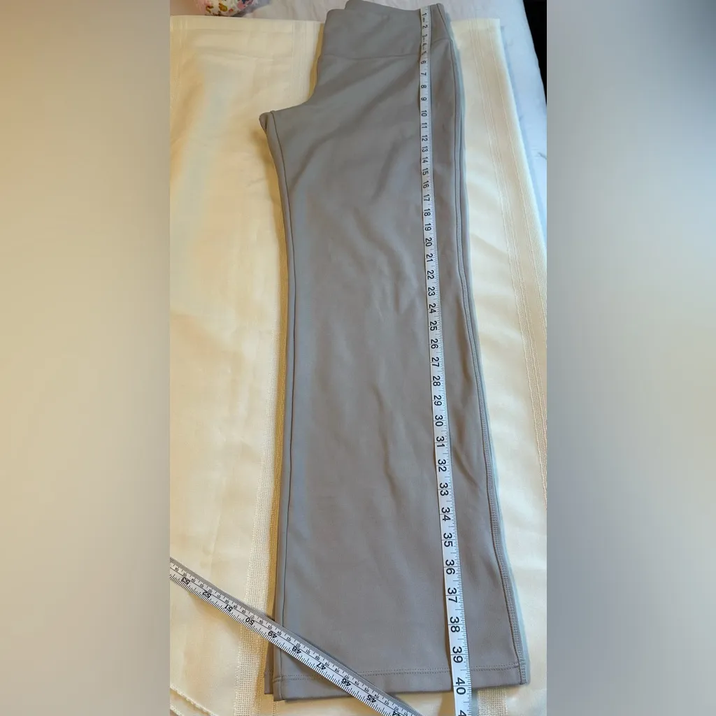 Danskin Taupe Leggings - Image 9