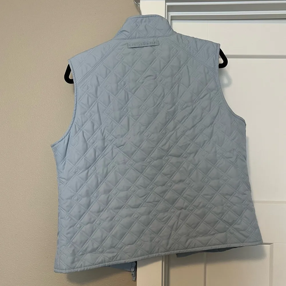 Cutter & Buck Blue Quilted Vest with Stand-Up Collar - Image 3