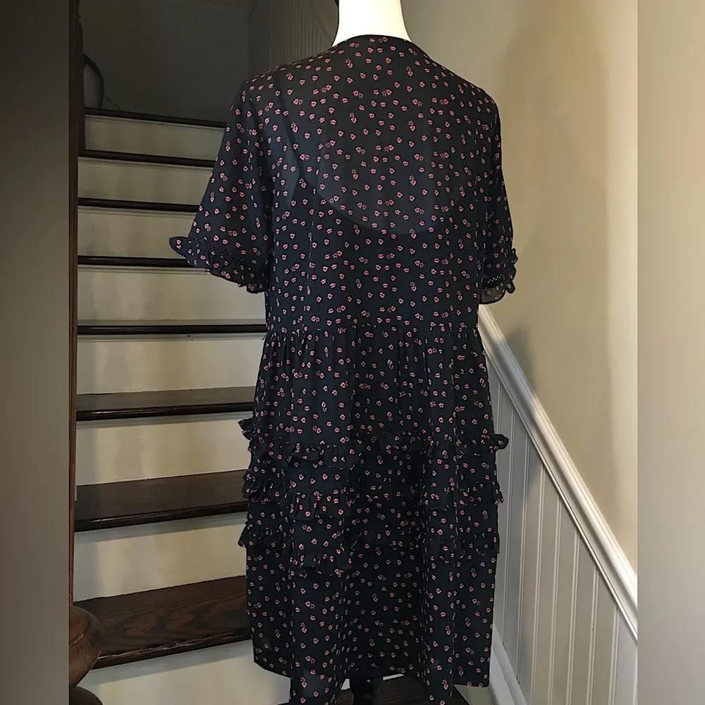 TOPSHOP Black Dress w Rose Pattern Puff Sleeve Open Ladder Accent Sz 8 NWOT - Image 9