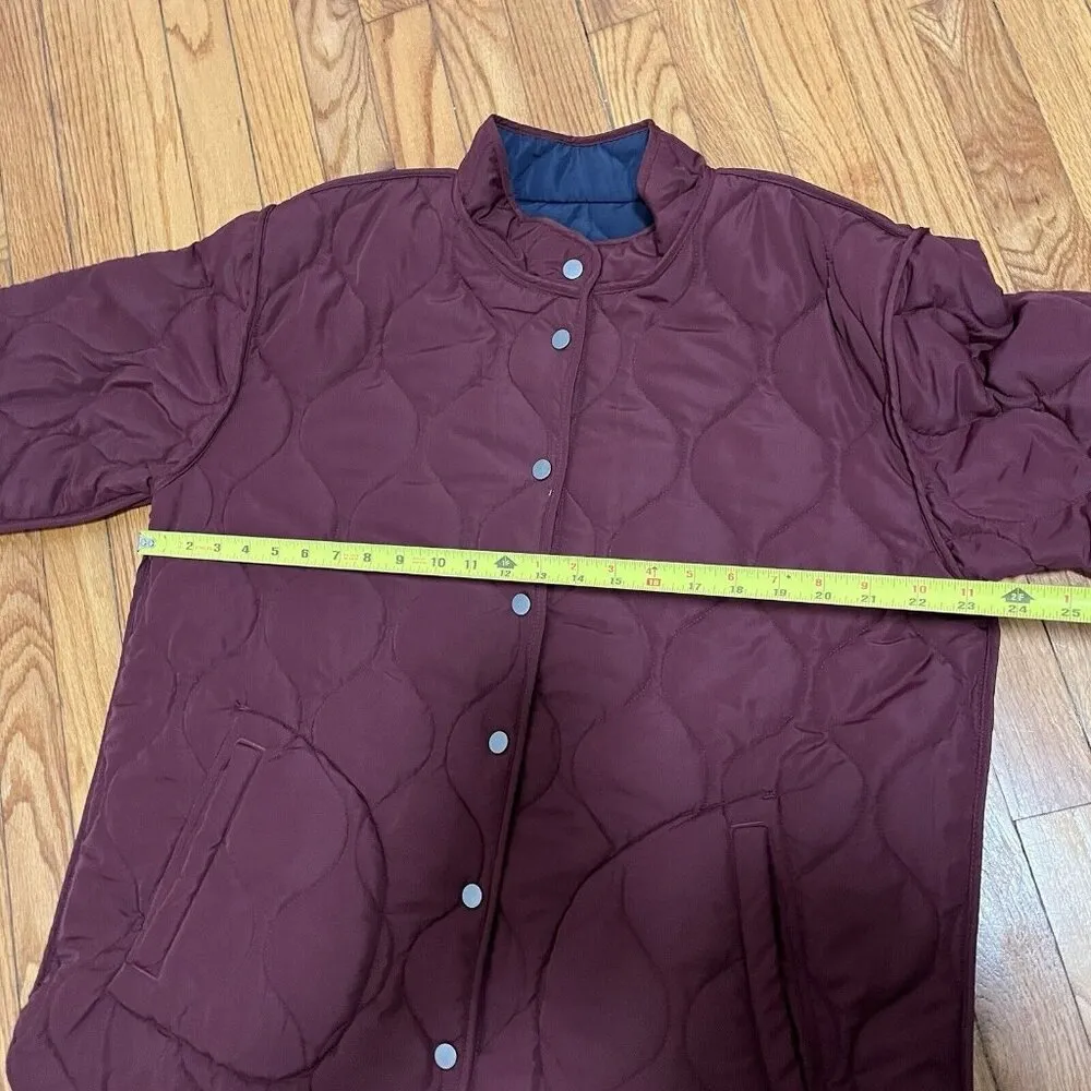 Summersalt The Reversible Eco Quilted Jacket in Navy Blue and Maroon Size XL - Image 11