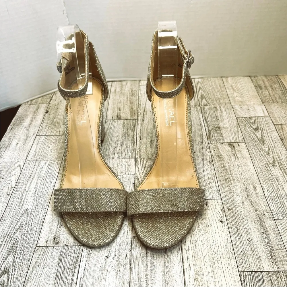 Michael by Michael Shannon Women’s Stella Sandal Size 8.5M Glitter Metallic - Image 2