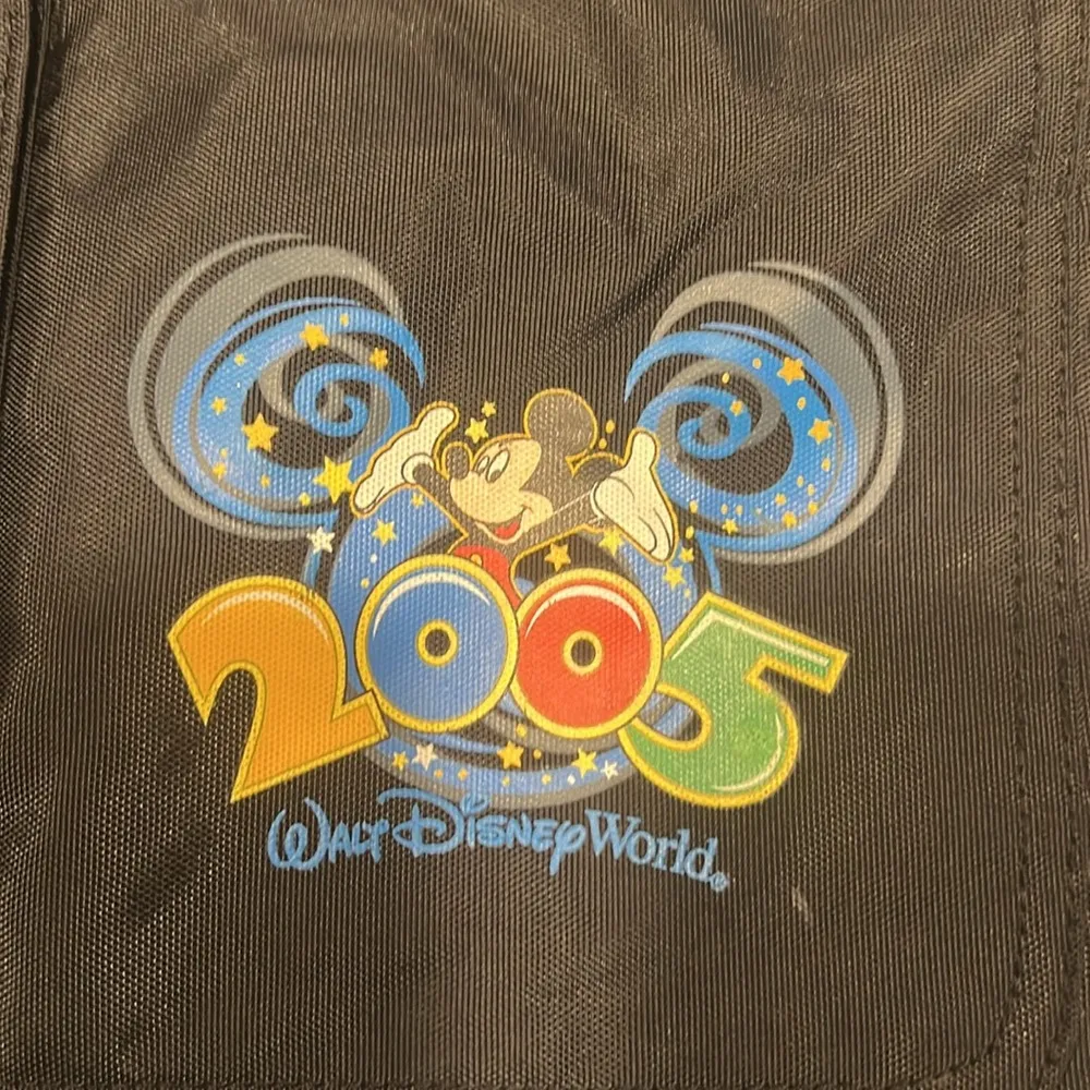 Vintage Disney Walt Disney World 2005 Black Drawstring Backpack - Image 2