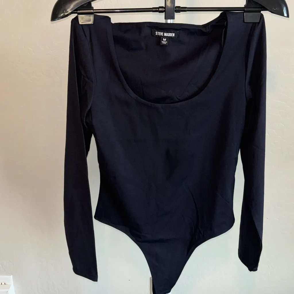 Steve Madden  Black Asymmetrical Fitted Bodysuit - Image 3