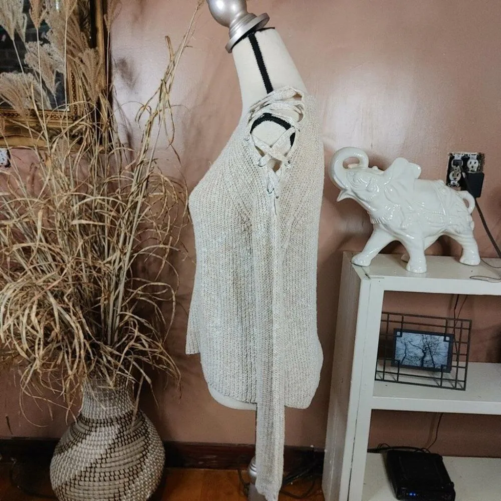 Cloud Chaser Size Small S Light Cream Knit Criss Cross Shoulders Sweater - Image 9