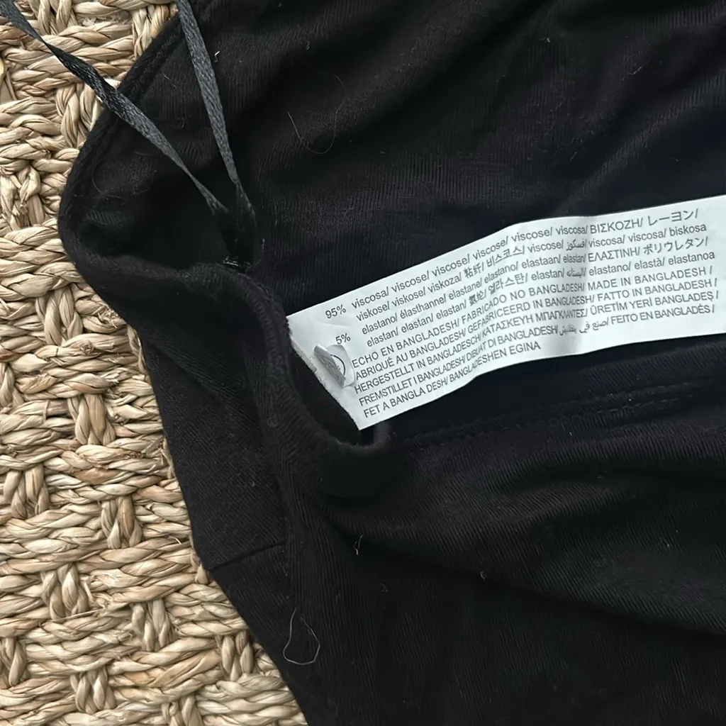 NWT Bershka Black Halter‎ Top Size Large - Image 7