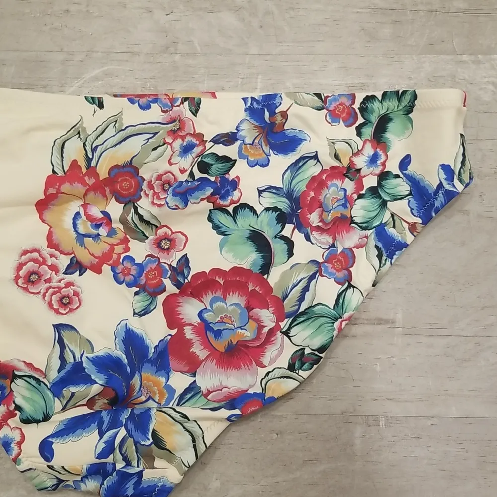 💕JOHNNY WAS💕 Maya Hipster Bikini Bottoms ~ Multi-Color Floral Print XL - Image 5